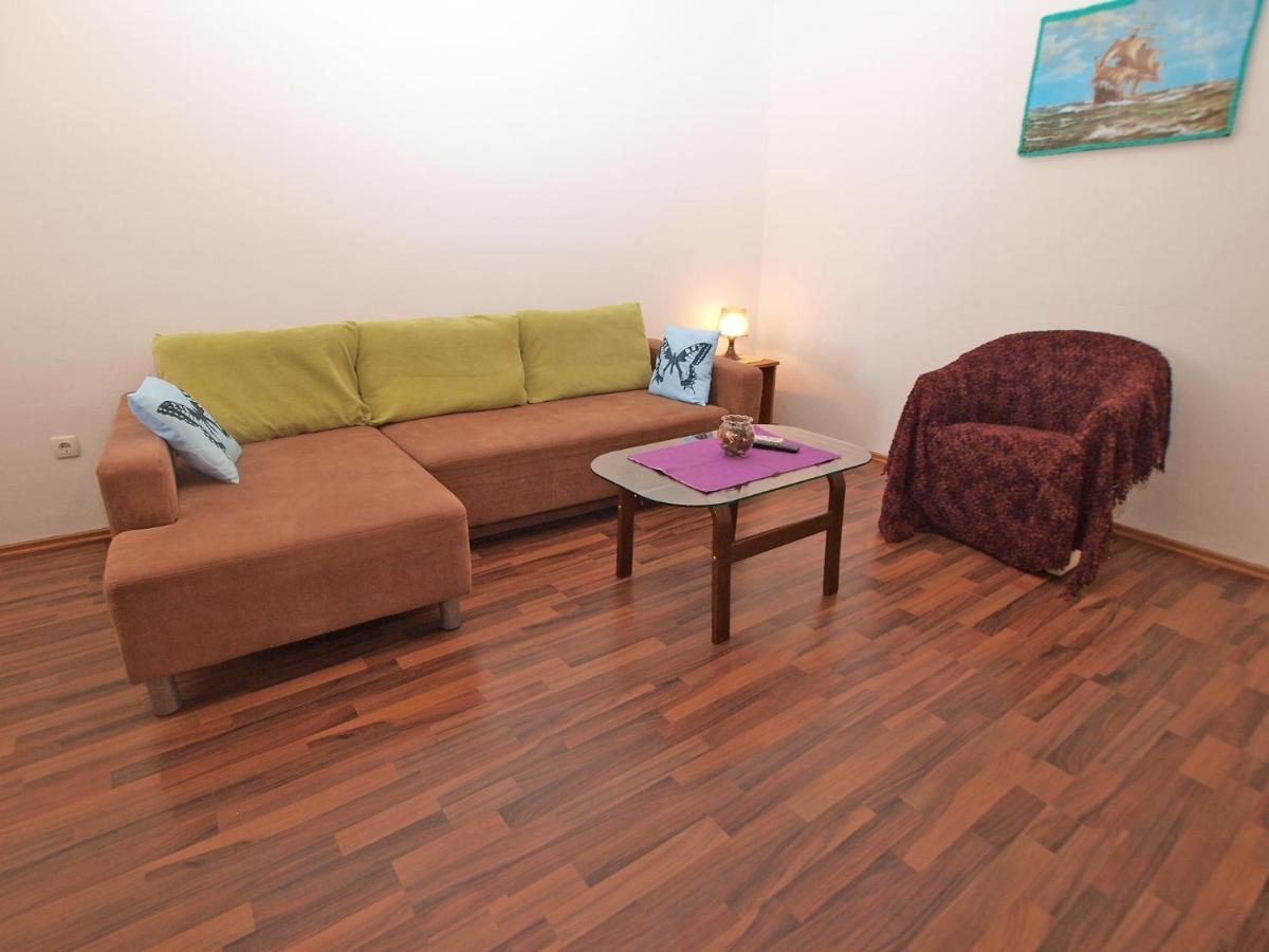 Apartmán With A Parking Space - 20806 Porec